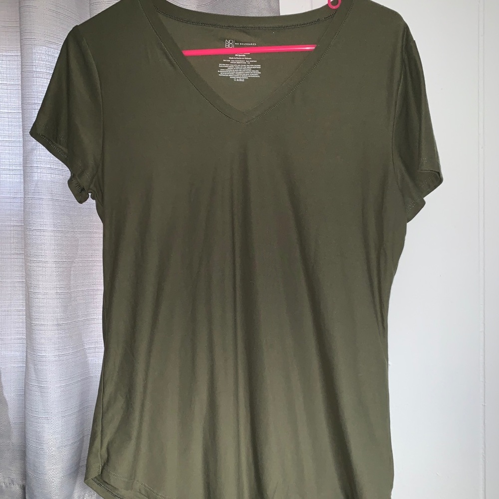 Women’s L army green, super soft T-shirt